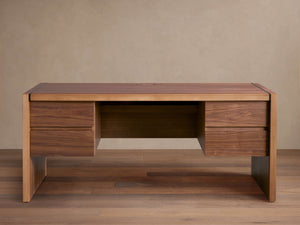 Mihaela Executive Desk