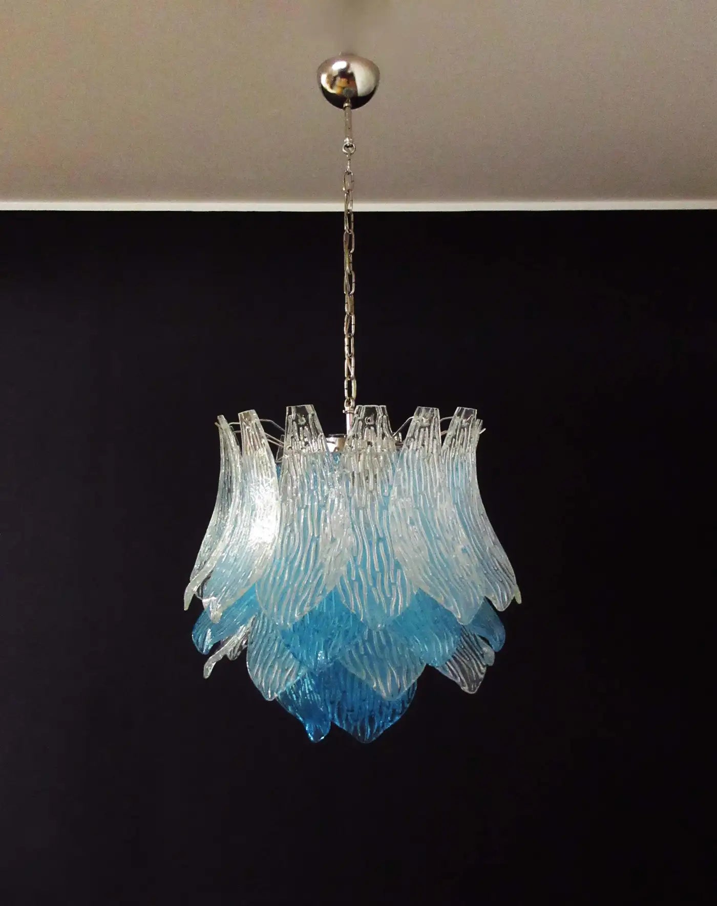 Italian vintage Murano Glass chandelier - 38 glasses - blue and trasparent