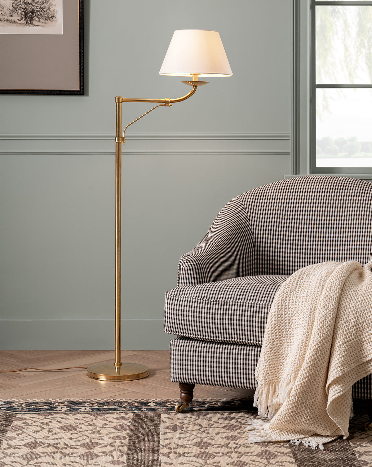 Fiddler Floor Lamp