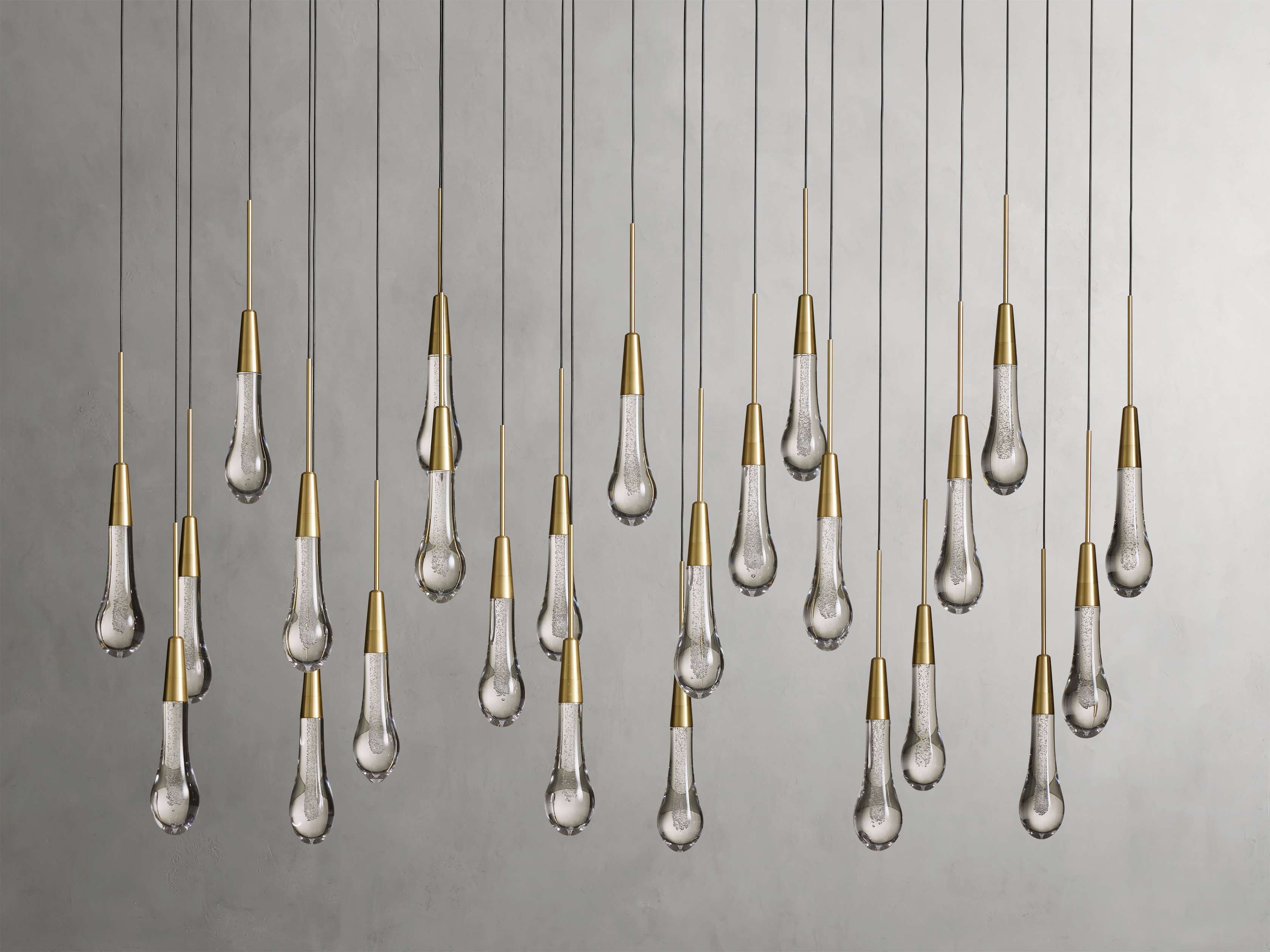 Solitaire Linear Chandelier 37"50"70"87"120"