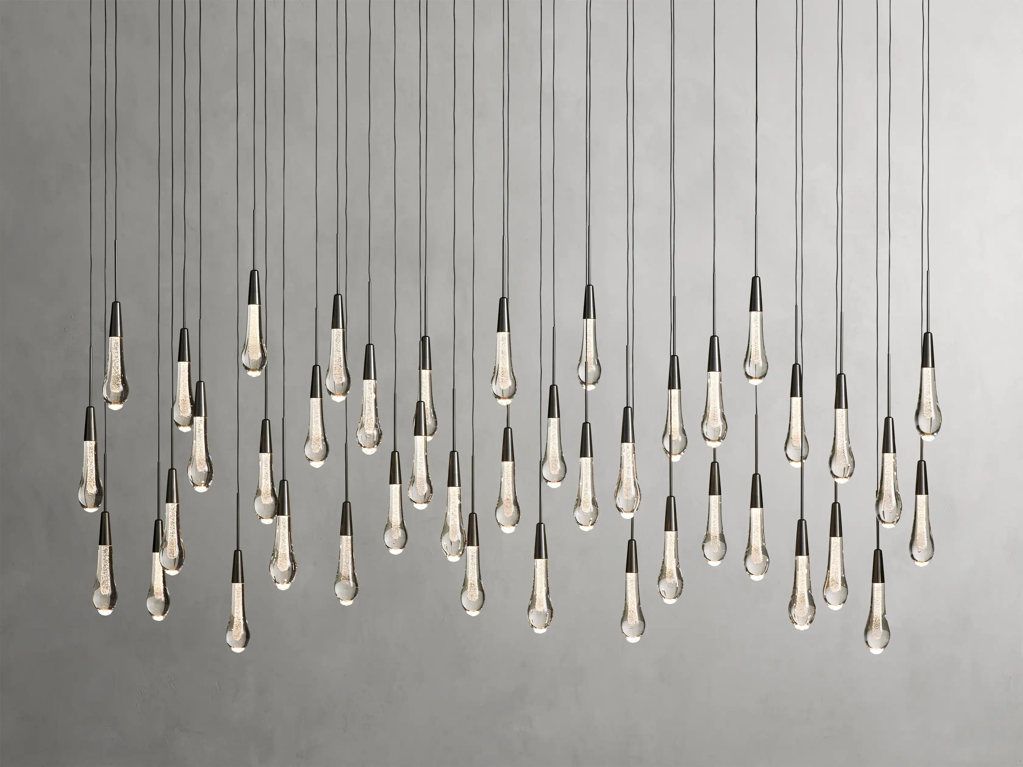Solitaire Linear Chandelier 37"50"70"87"120"