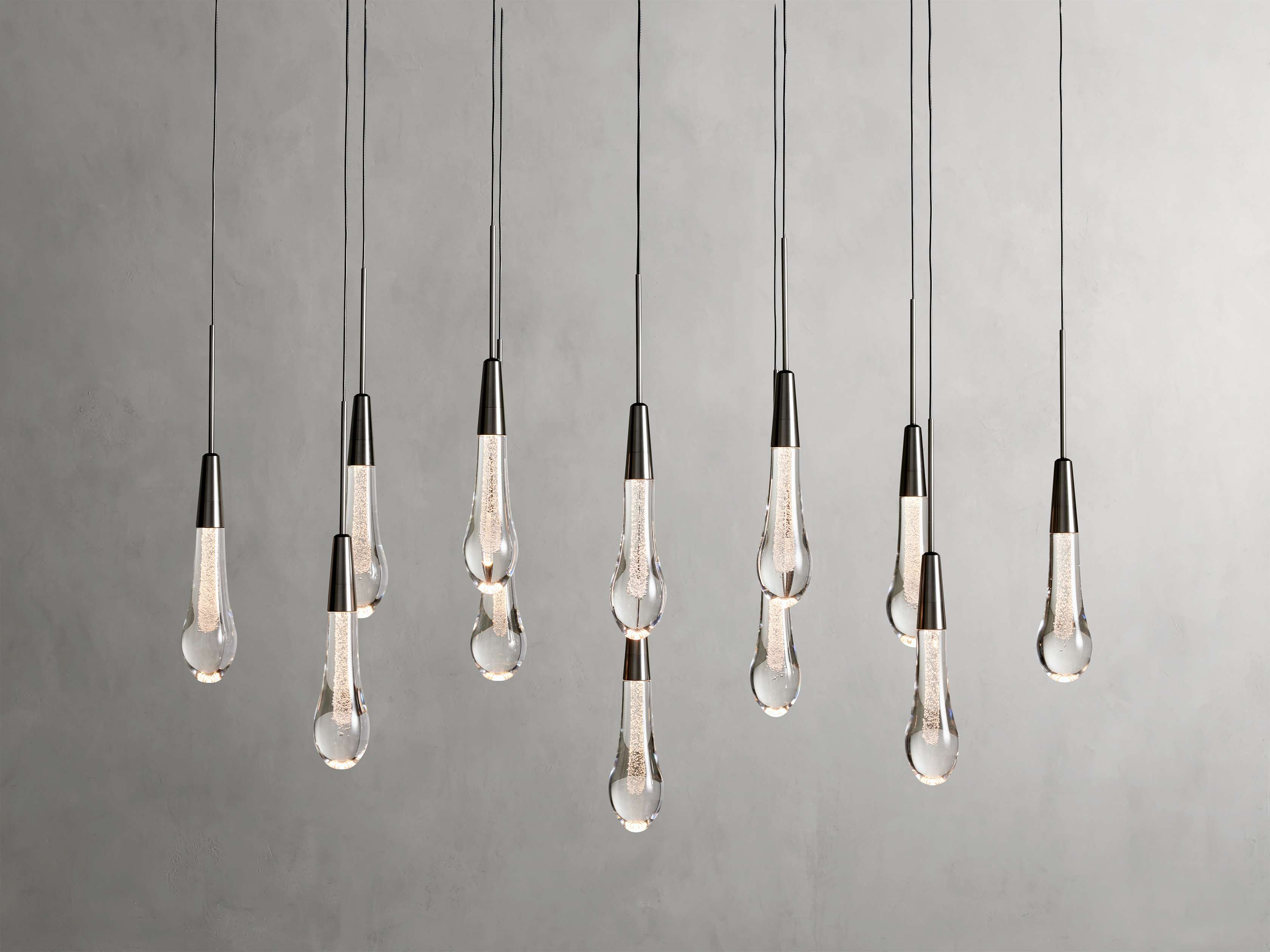 Solitaire Linear Chandelier 37"50"70"87"120"