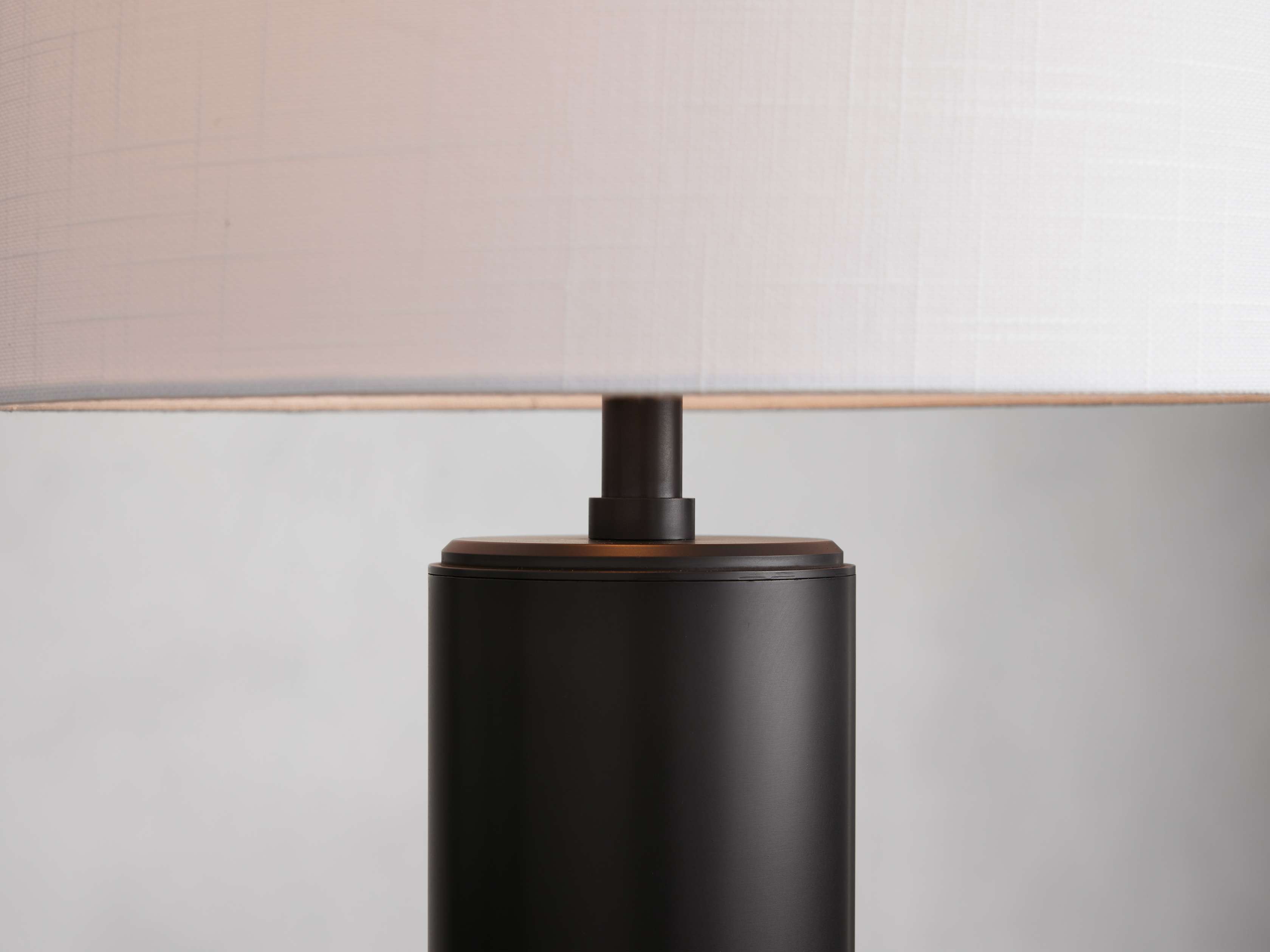 Lumina Column Table Lamp 20'' 31''