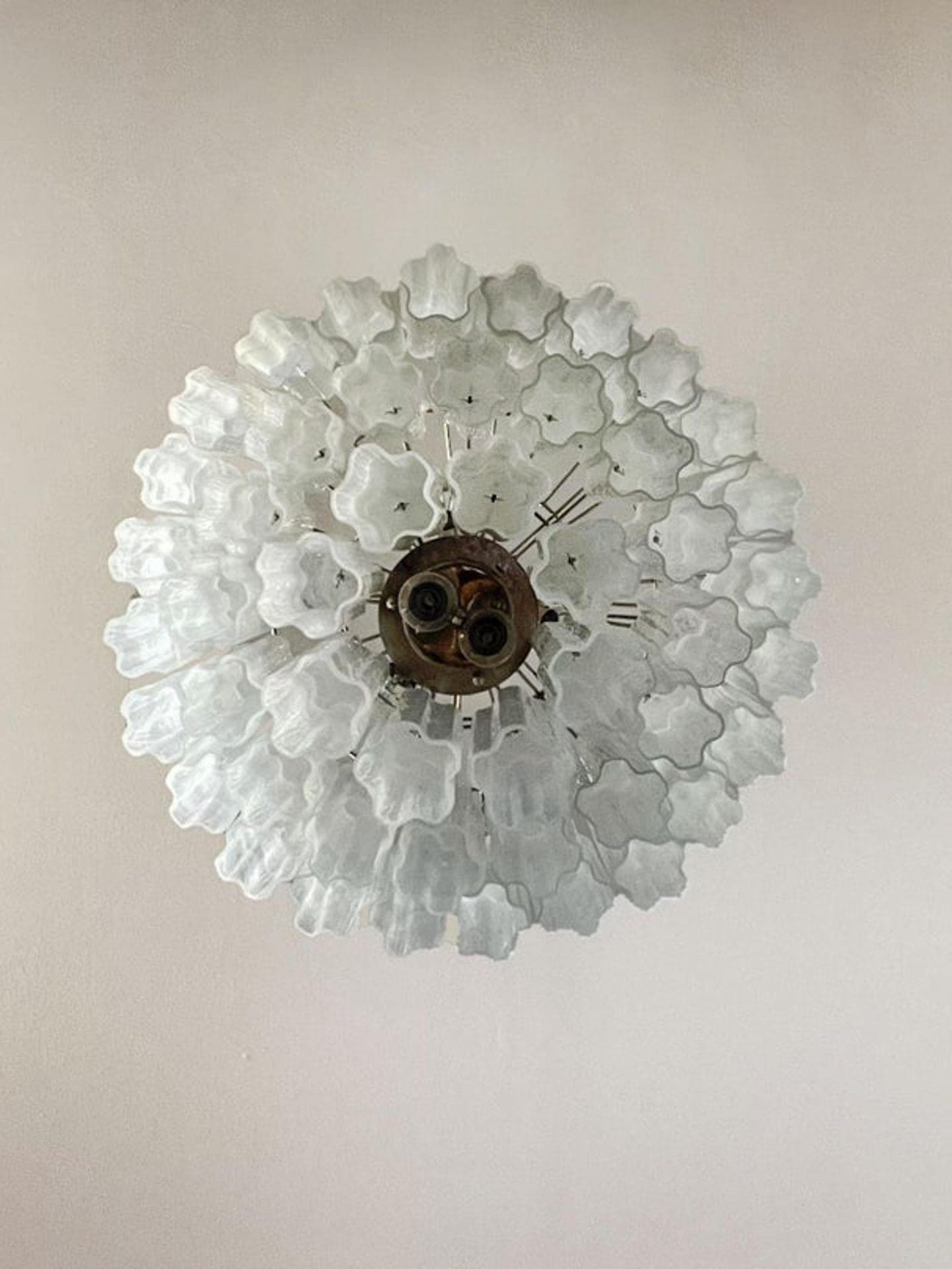 Murano Chandelier – 48 tubes – Alabaster White - Oasislives