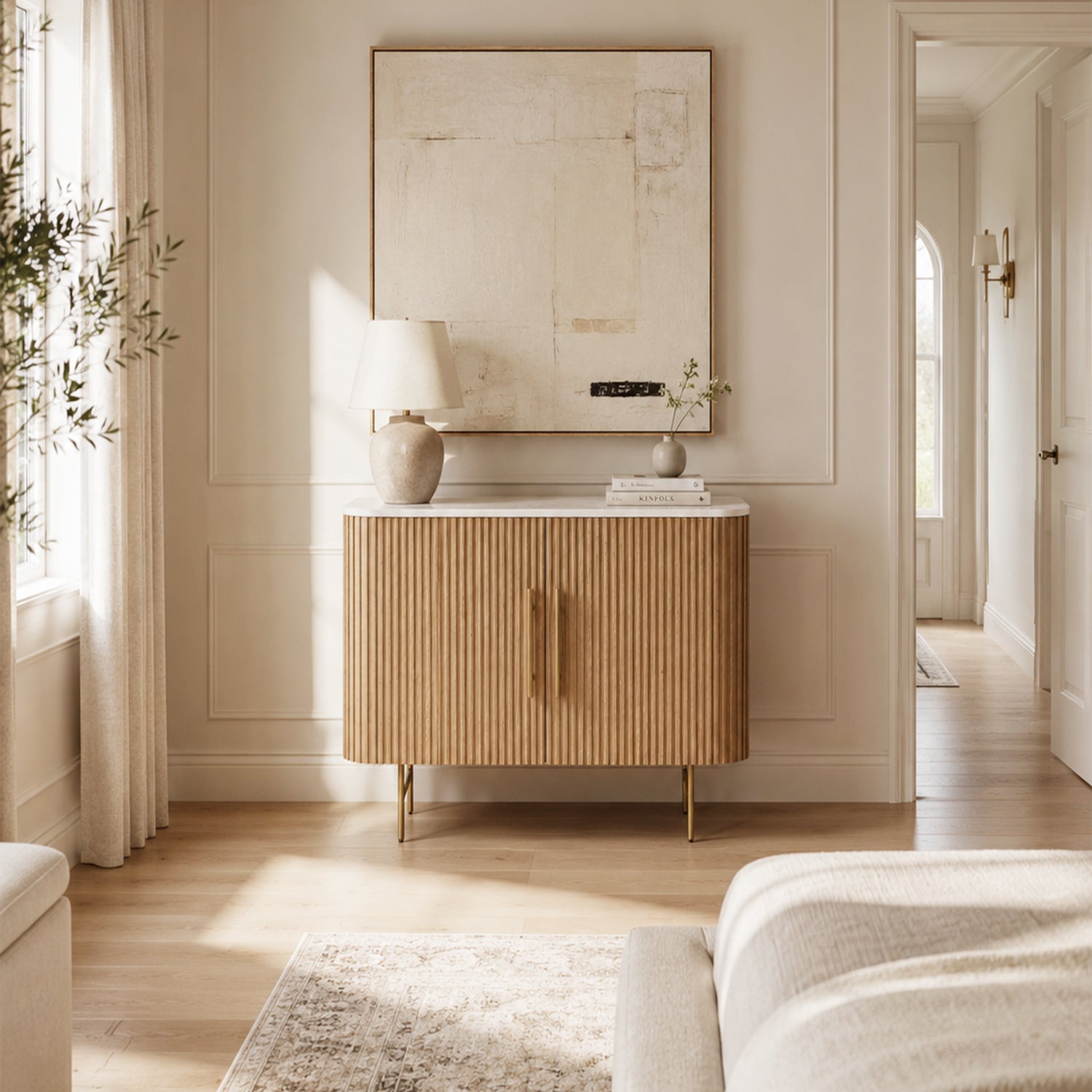 Finnley Hall Chest