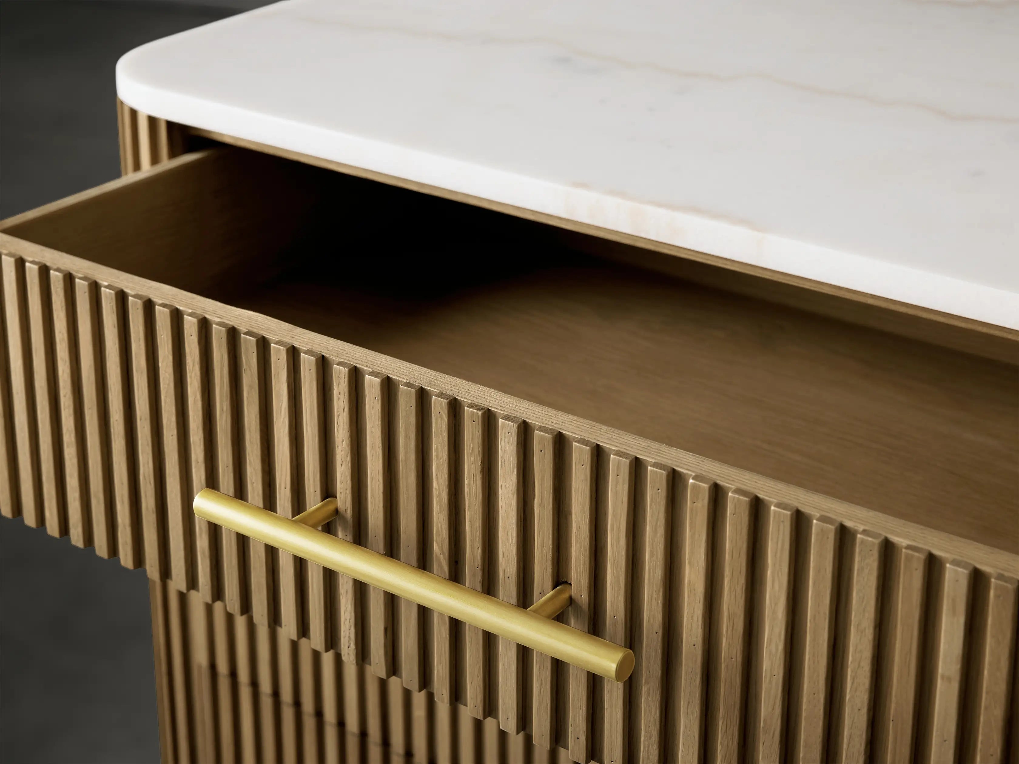 Finnley Eight Drawer Dresser-Vancei