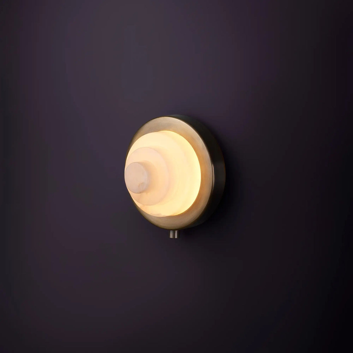 IRIS Mono Sconce