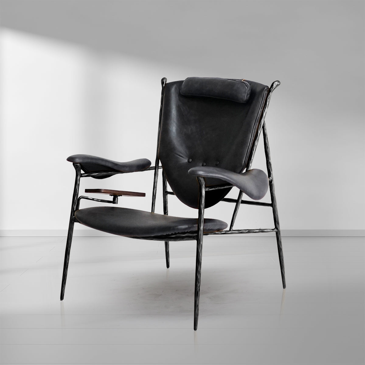 Thaddies Enamel Wooden Plate Leather Armchair-Vancei