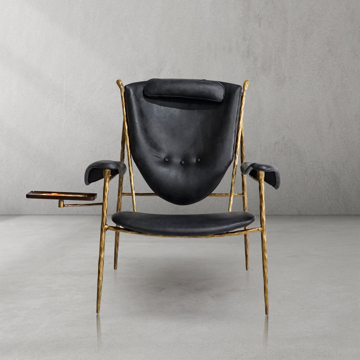 Thaddies Enamel Wooden Plate Leather Armchair-Vancei