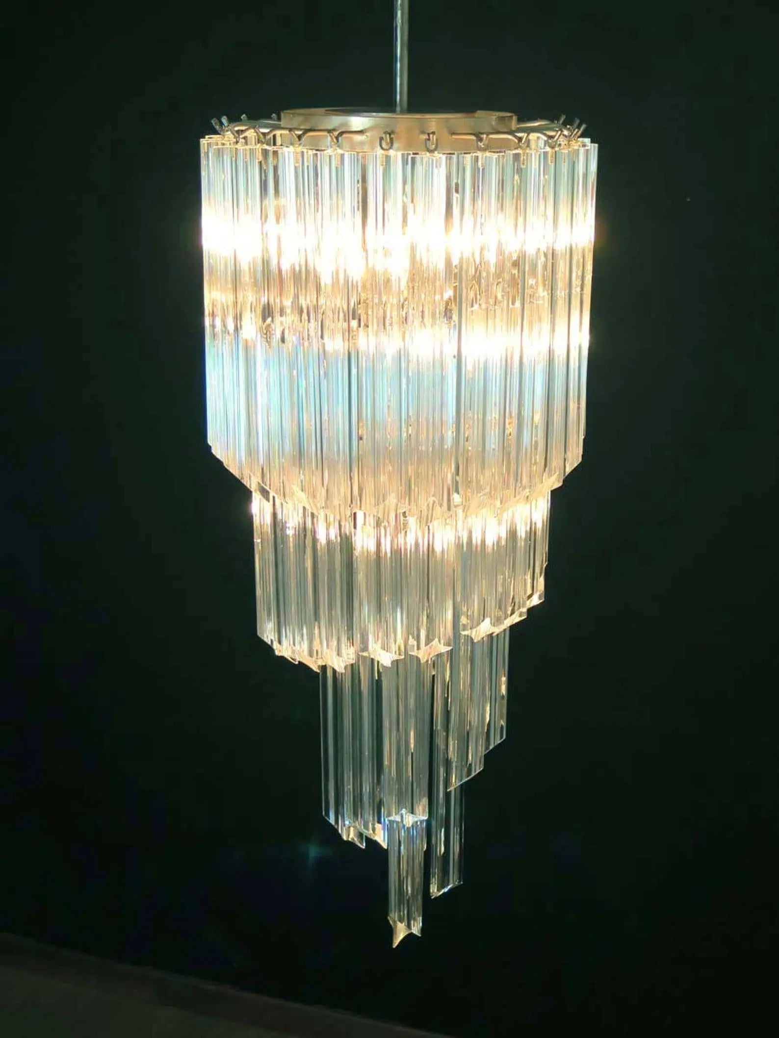 Murano Chandelier – Spiral – 54 prisms – Transparent