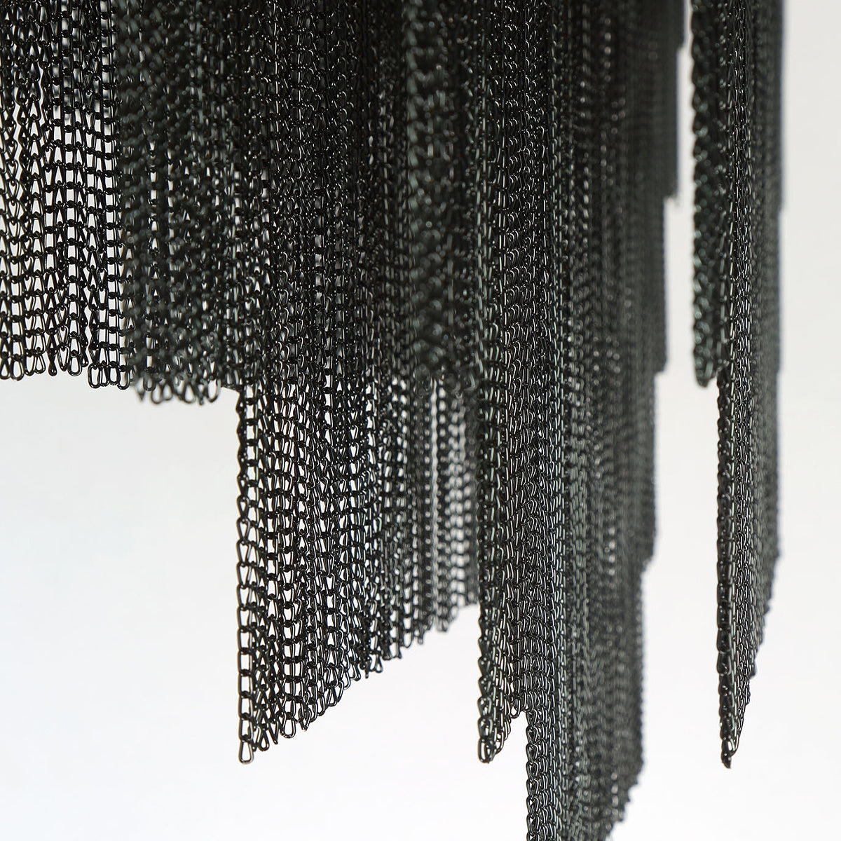 Bloomfiel LED Chandelier Black