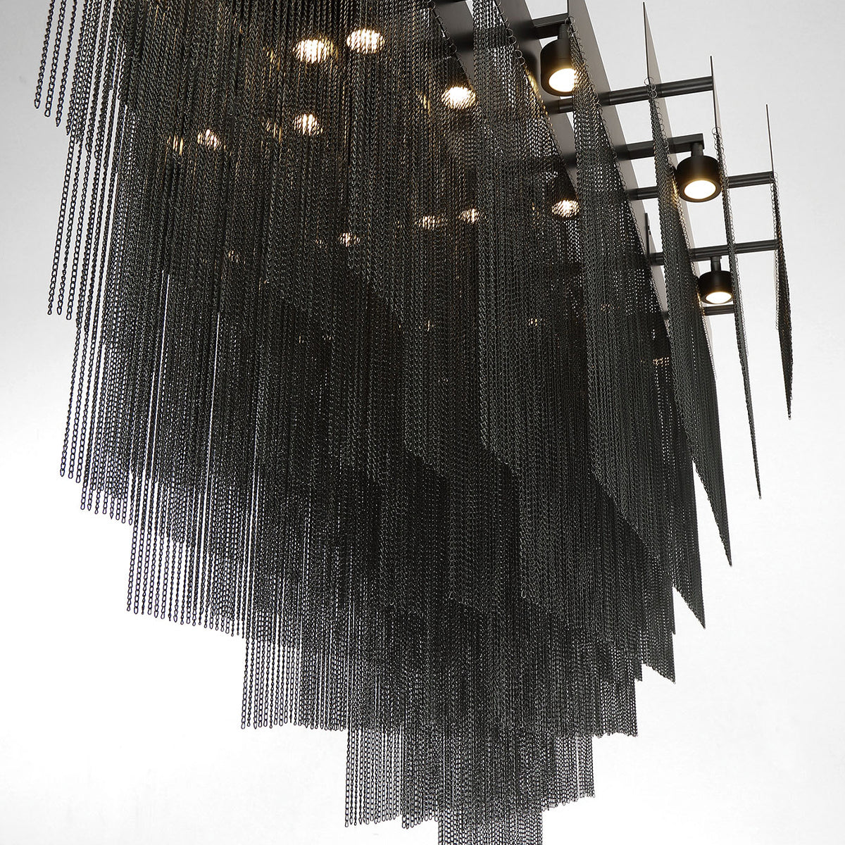Bloomfiel LED Chandelier Black